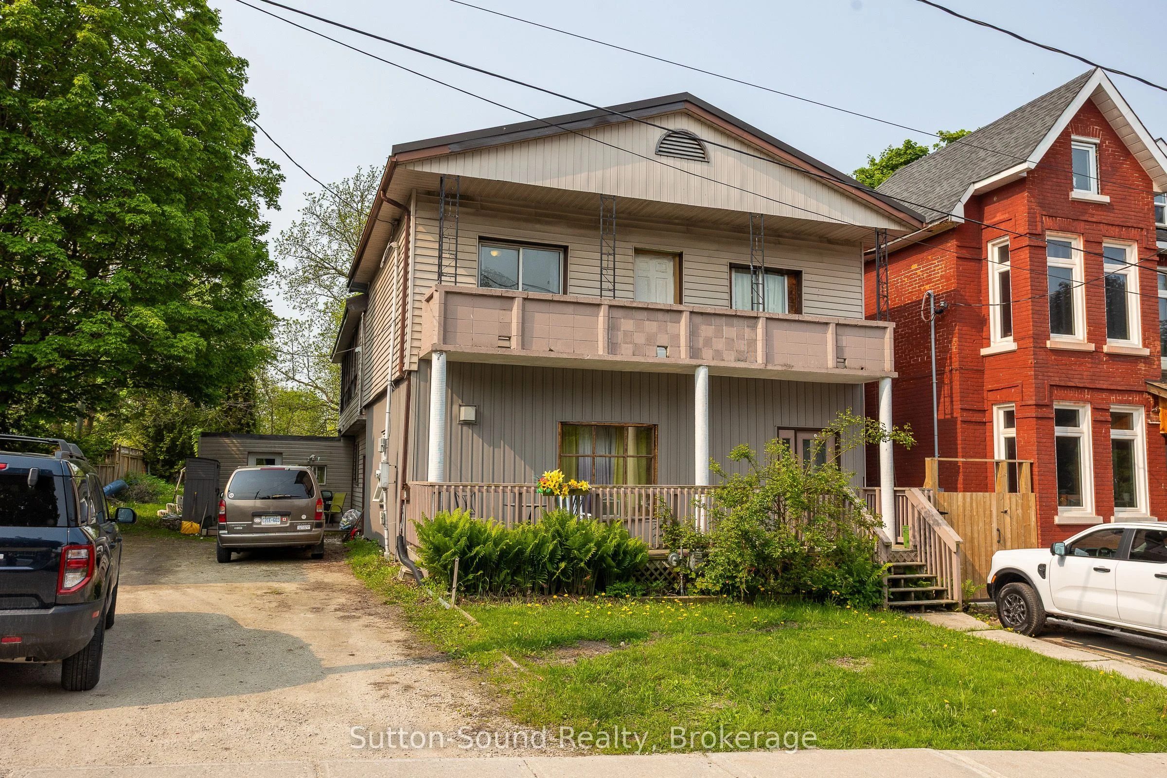 351 14th Street E, Owen Sound, ON N4K 1W8