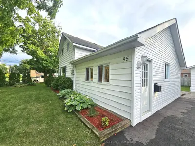 Detached in Kawartha Lakes
