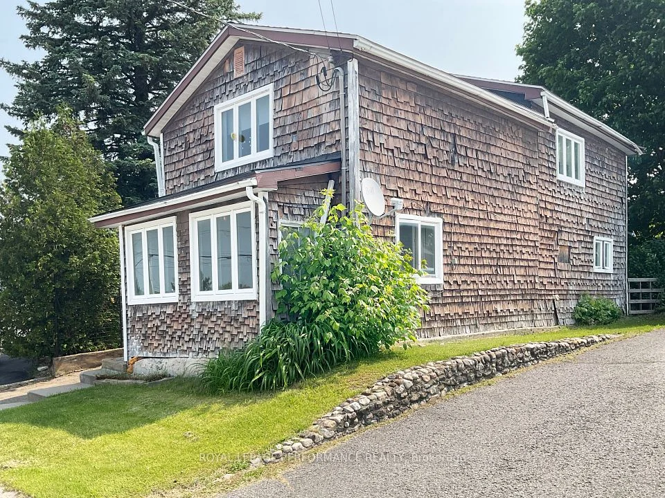 427 Catherine Street, Hawkesbury, ON K6A 1Z8