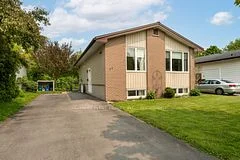 95 Calderwood Drive, Kingston, ON K7M 6L5