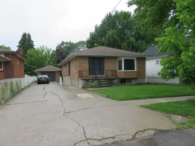 Detached in London North