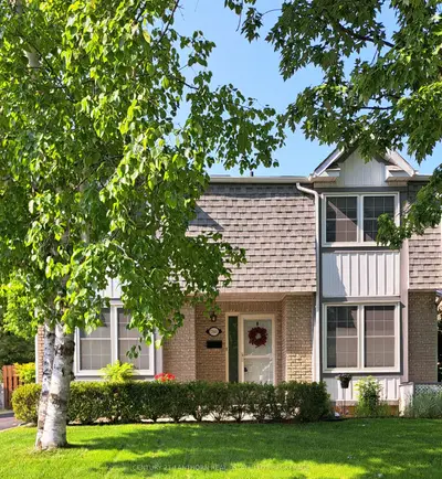 Detached in Kingston