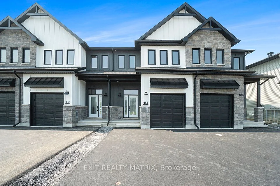 964 COLOGNE Street, Russell, ON K0A 1W0