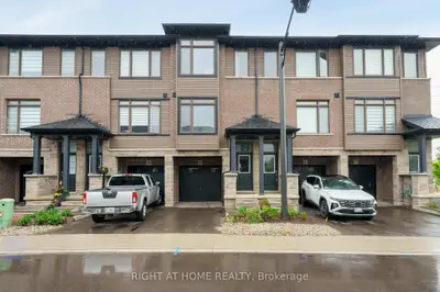 Common Element Condo in Brant