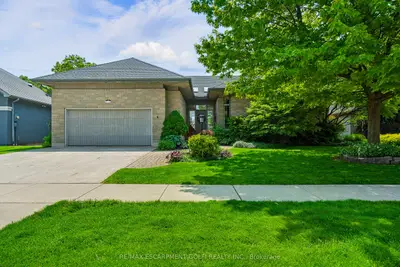 Detached in Hamilton