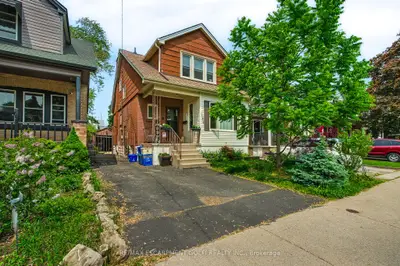 Detached in Hamilton