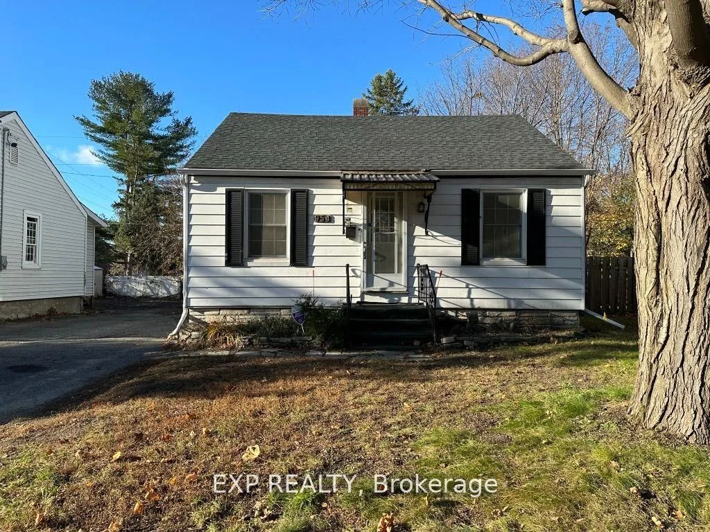 954 Fisher Avenue, Carlington - Central Park, On K1z 6p4