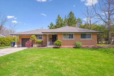 Detached in Guelph