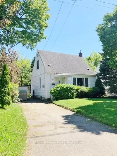 Detached in Hamilton