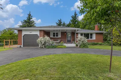 Detached in North Glengarry