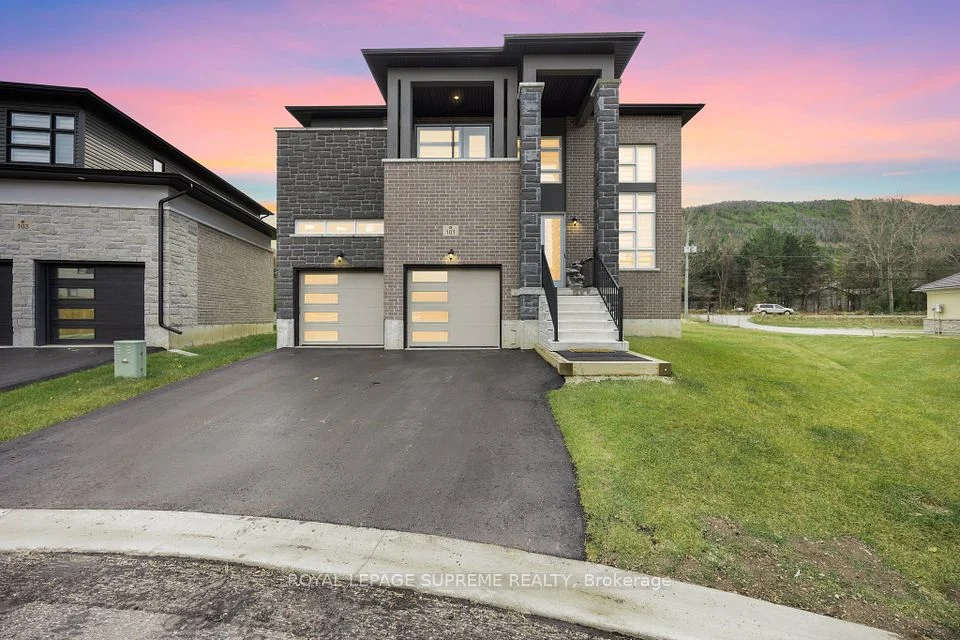 101 Sebastian Street, Blue Mountains, ON N0H 1J0