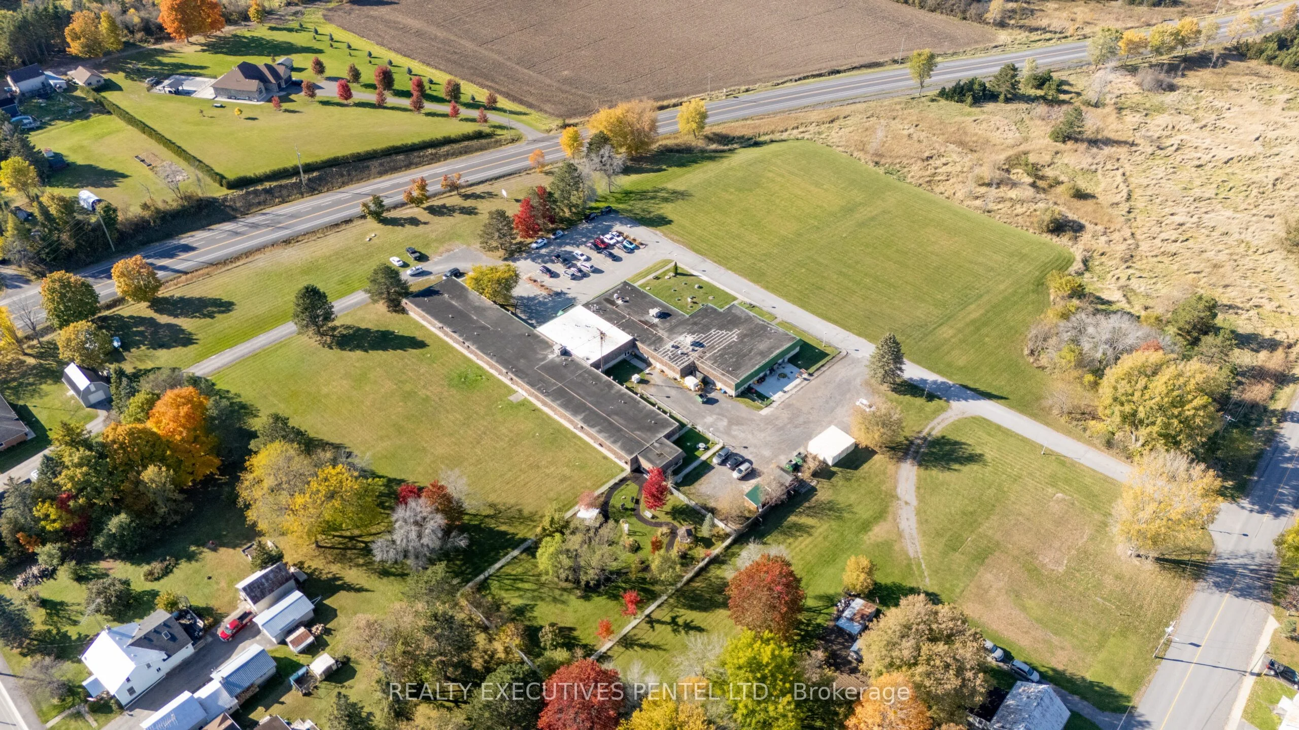 166 Pleasant Drive, Greater Napanee, On K0k 2z0