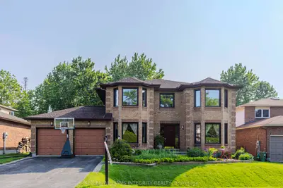 Detached in Kanata