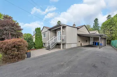 Duplex in Vanier and Kingsview Park