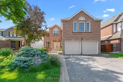 Detached in Kanata