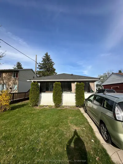Detached in Cambridge