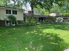 9 Wood Dale Drive, St. Catharines, ON L2T 1Y9