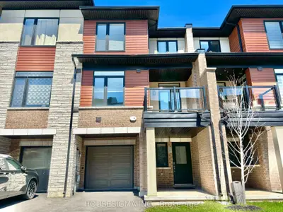 Att/Row/Townhouse in Hamilton