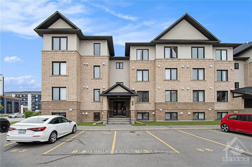 105 BLUESTONE PRIVATE 1, Orleans - Cumberland and Area, ON K4A 0M5