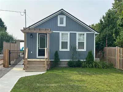 Detached in Haldimand