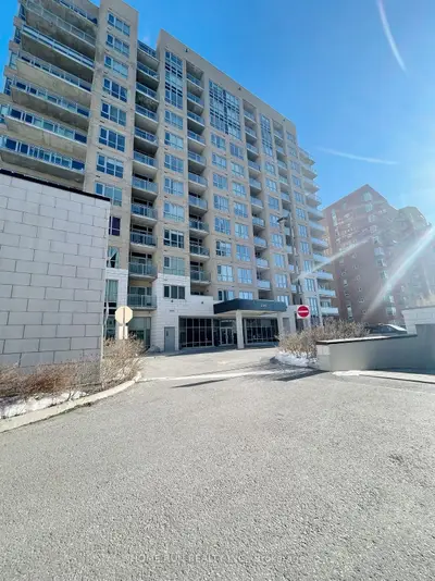 Condo Apartment in Cityview - Parkwoods Hills - Rideau Shore