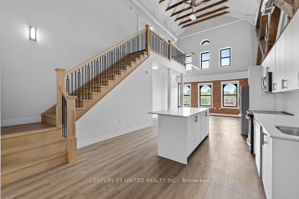 475 George Street N 403, Peterborough, ON K9J 3G6