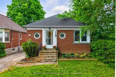 Detached in Hamilton