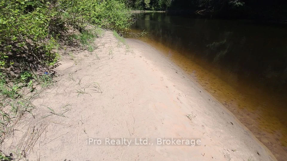 PT LOT 14 off Sinclair Road, Huntsville, ON P1H 2N5