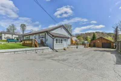 Detached in Bayham
