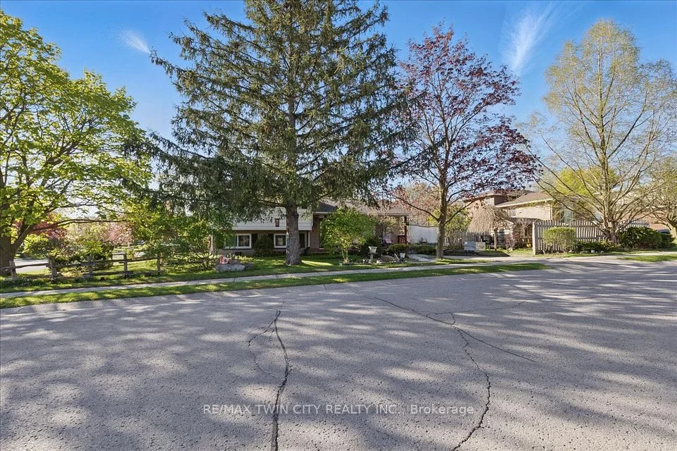 121 Melita Street, Ingersoll, ON N5C 3T3