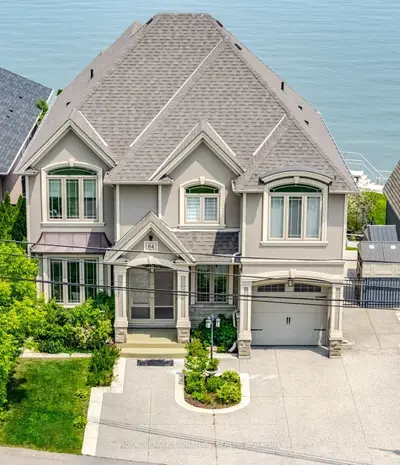 Detached in Hamilton