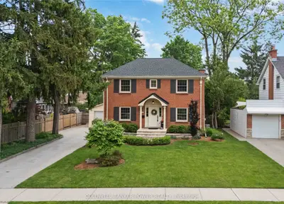 Detached in London South