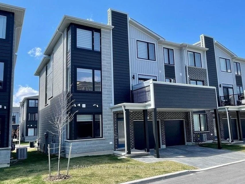 177 Edgevalley Road 195, London East, On N5v 0c5