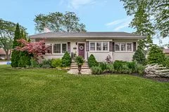 19 Woodland Acres, Belleville, ON K8N 4K2