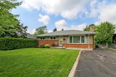 Detached in London South