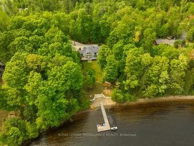 Detached in Frontenac