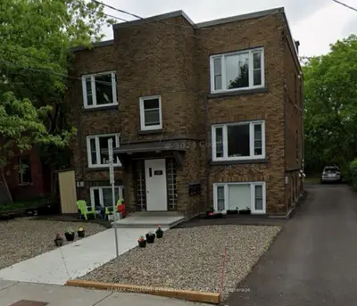 Att/Row/Townhouse in Glebe - Ottawa East and Area
