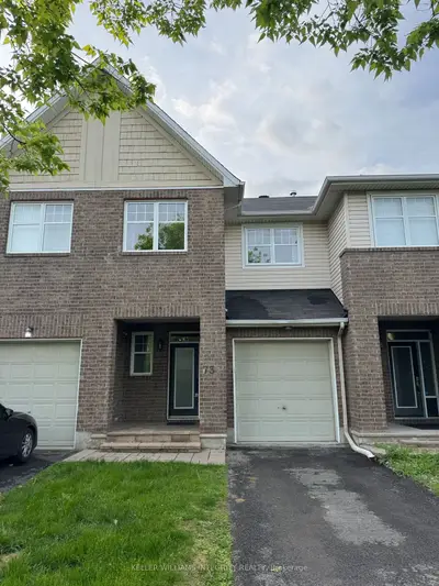 Att/Row/Townhouse in Blossom Park - Airport and Area