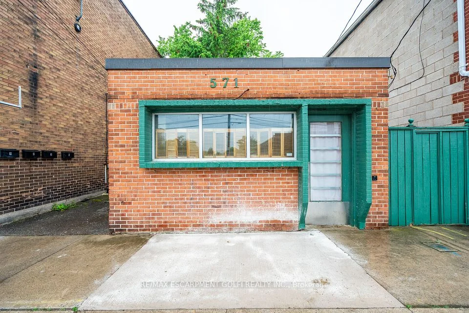571 King Street, Welland, ON L3B 3L3
