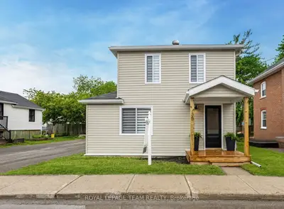 Detached in Arnprior