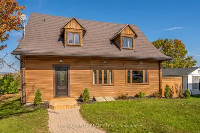 Detached in Alfred and Plantagenet