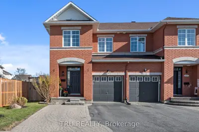 Att/Row/Townhouse in Barrhaven