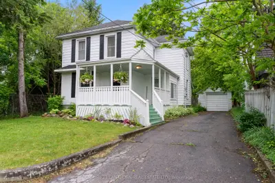 18 Elm Street, Prince Edward County, On K0k 2t0
