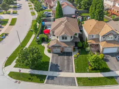 7 Marigold Drive, Guelph, On N1c 1g5