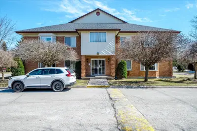 Condo Apartment in Peterborough