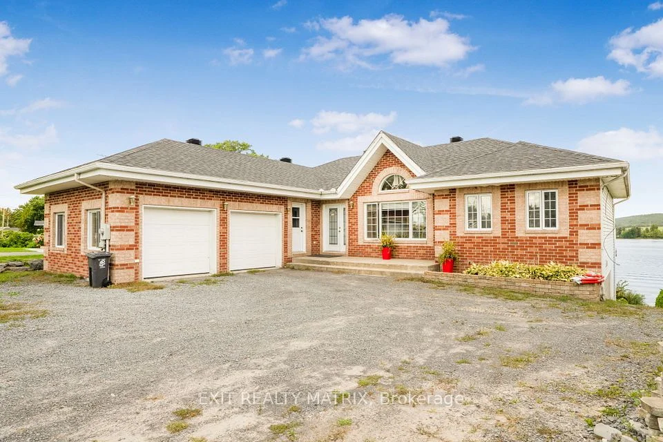 2095 Joseph Street, Alfred and Plantagenet, ON K0B 1J0