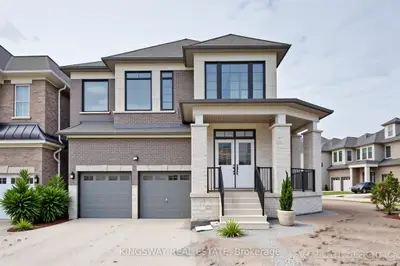 Detached in Erin