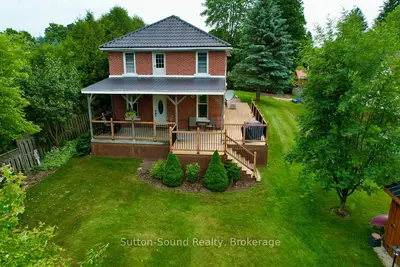 Detached in Chatsworth