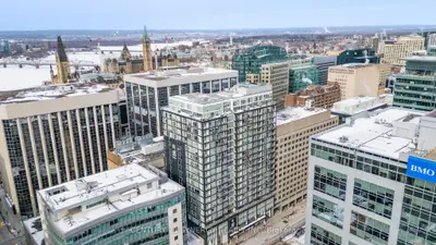 Condo Apartment in Ottawa Centre