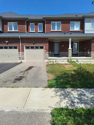 Att/Row/Townhouse in Brant
